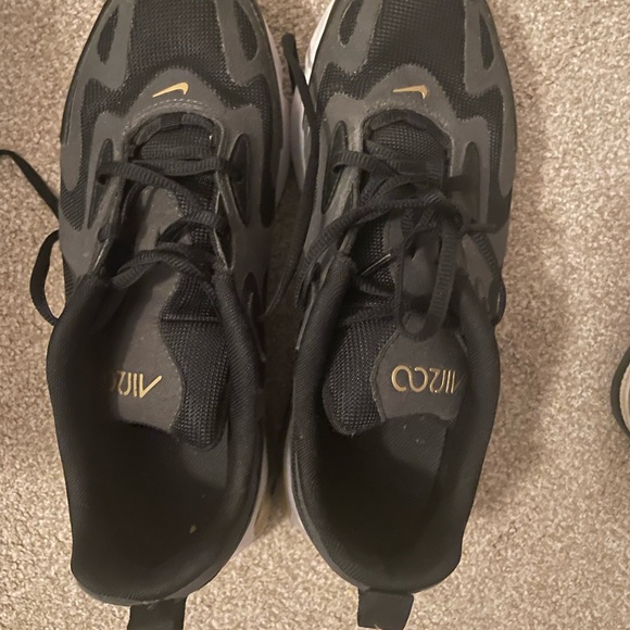 Nike Air Max - Picture 2 of 7